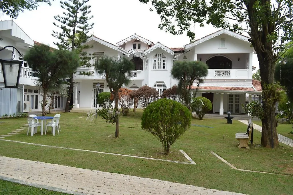 Silva'S Beach Hotel 니곰보 3*,  스리랑카